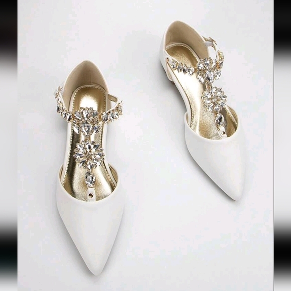 Women's Luxury Rhinestone Decor White PU Closed Toe Flat Sandals, Daily & Party - Picture 3 of 5